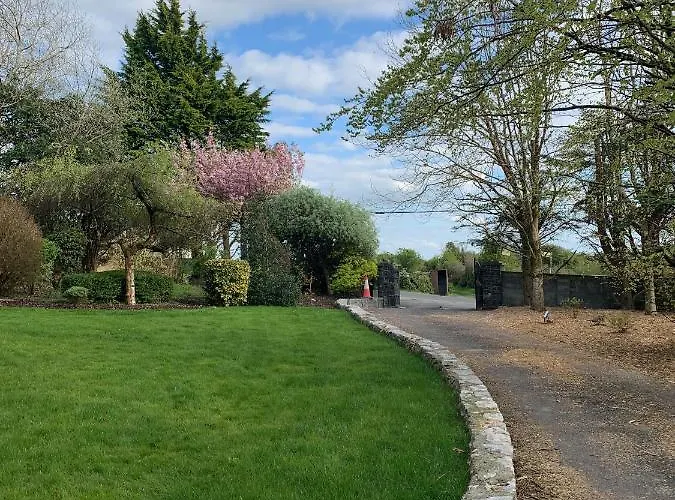 住宿加早餐酒店 Beech *